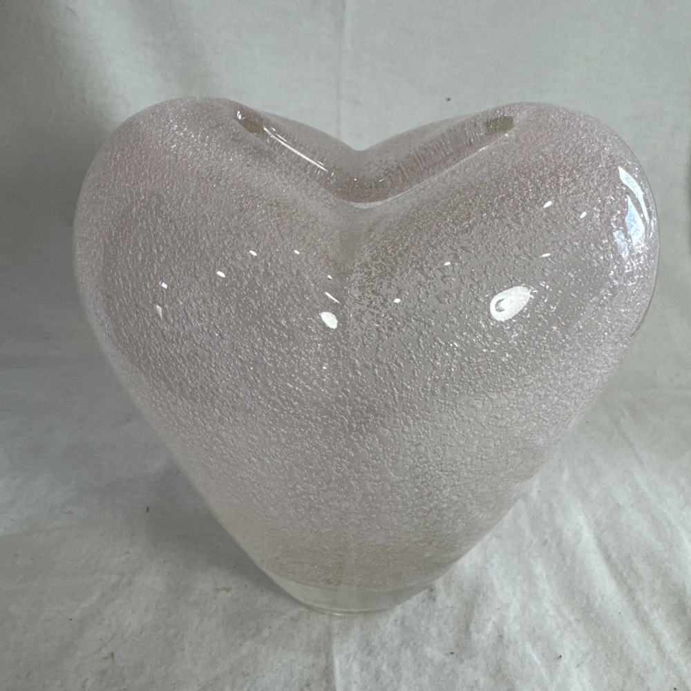 Heart Shape Pink Vase Art Glass Controlled Bubble Hand Blown Home Decor 6.5"